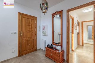 Chalet en venta en Cenes de la Vega