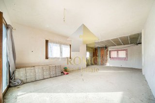 Chalet en venta en Palau-solità i Plegamans