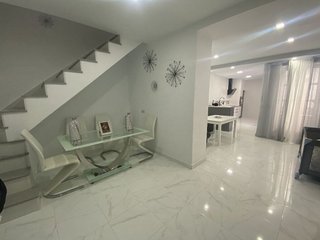 Casa en venta en Olvera