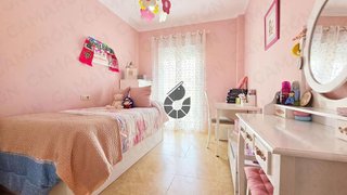 Chalet en venta en Coria del Río