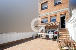 Chalet en venta en Vallirana
