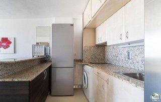 Piso en venta en Salatar en Roses