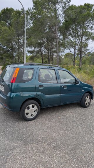 Subaru Justy 2005