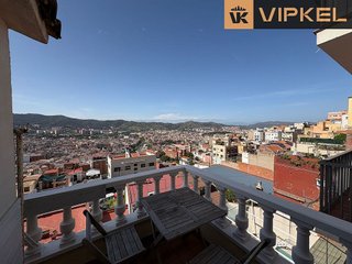 Casa pareada en venta en El Carmel en Barcelona