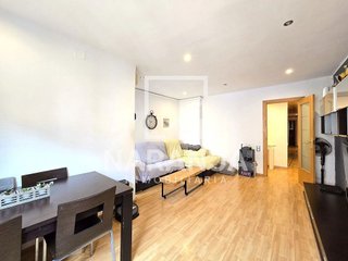 Piso en venta en Santa Rosa - Can Mariner en Santa Coloma de Gramanet