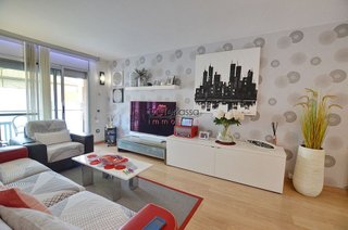 Piso en venta en Zona Mercat en Rubí