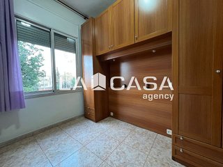 Piso en venta en Les Roquetes en Barcelona