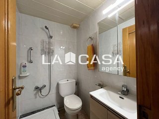 Piso en venta en Les Roquetes en Barcelona