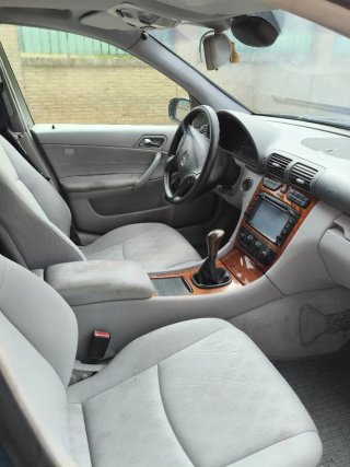Mercedes-Benz C 240 CLASSIC 2000