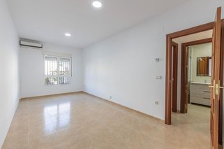 Piso en venta en Zona Ayuntamiento en Alhendín