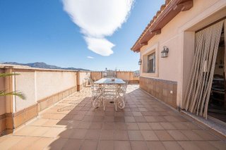 Dúplex en venta en Novelda