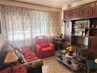 Piso en venta en Carolinas Altas en Alicante