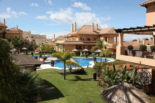 Piso en venta en Los Naranjos - Las Brisas en Marbella