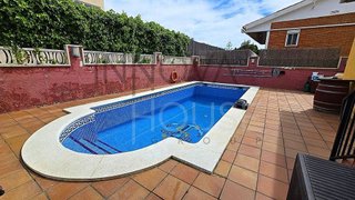 Chalet en venta en Creixell