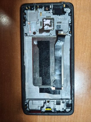 4 Pantallas de Teléfono Rotas