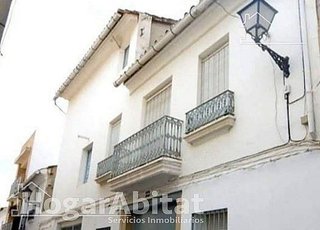 Chalet en venta en Centro en Chiva