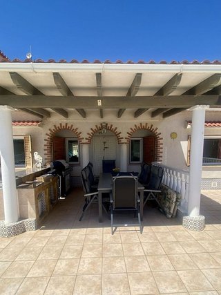 Chalet en venta en La Siesta - El Salado - Torreta en Torrevieja