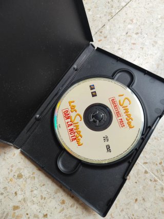 DVDs Los Simpson y Futurama
