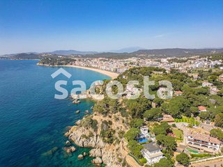 Chalet en venta en Canyelles - Montgoda en Lloret de Mar