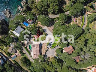 Chalet en venta en Canyelles - Montgoda en Lloret de Mar