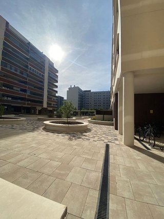 Local comercial en alquiler en Lezkairu en Pamplona