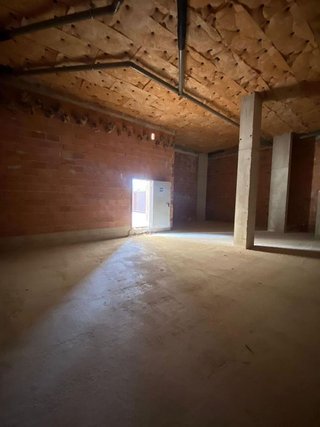 Local comercial en alquiler en Lezkairu en Pamplona