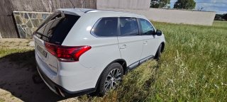 Mitsubishi Outlander 2016