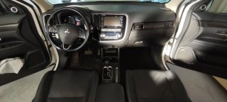 Mitsubishi Outlander 2016