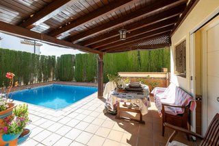 Chalet en venta en Zubia (La)