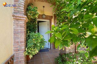 Chalet en venta en Zubia (La)
