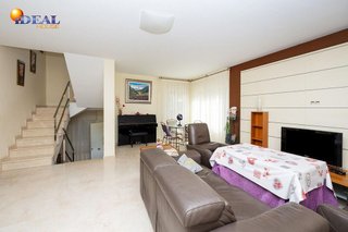 Chalet en venta en Zubia (La)