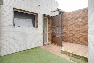 Piso en venta en Ca n'Aurell en Terrassa