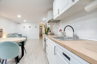 Piso en venta en Ca n'Aurell en Terrassa