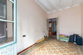 Piso en venta en El Raval en Barcelona
