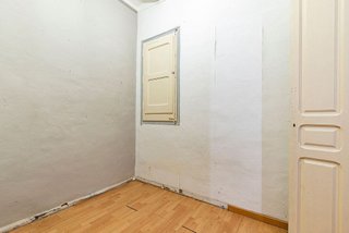 Piso en venta en El Raval en Barcelona