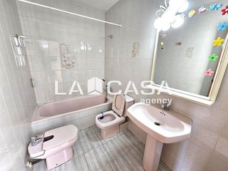 Piso en venta en La Prosperitat en Barcelona