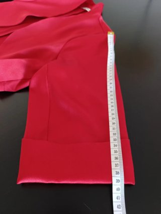 Chaquetita corta roja cropped