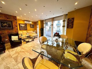 Piso en venta en Sants en Barcelona