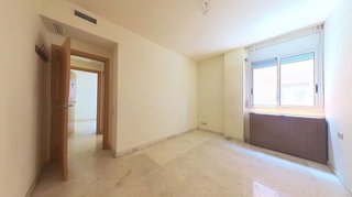 Piso en venta en Creu de Barberà en Sabadell