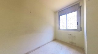 Piso en venta en Creu de Barberà en Sabadell