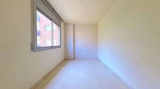Piso en venta en Creu de Barberà en Sabadell