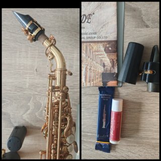 Saxofón Soprano Curvo Slade