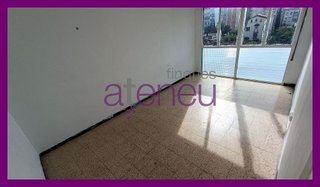 Piso en venta en Can Calders - Mas Lluí - Roses Castellbell en Sant Feliu de Llobregat