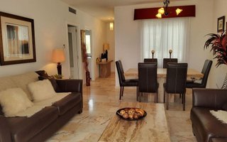 Ático en venta en Zona el Higuerón en Benalmádena