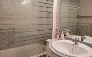 Ático en venta en Zona el Higuerón en Benalmádena