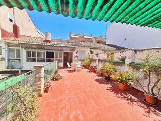 Piso en venta en El Castell en Burjassot