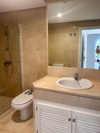 Piso en venta en Puerto Banús en Marbella