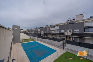 Dúplex en venta en Urb. Belvalle en Meco
