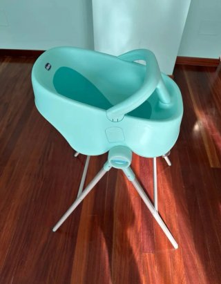 Bañera bebé con patas plegable marca Chicco