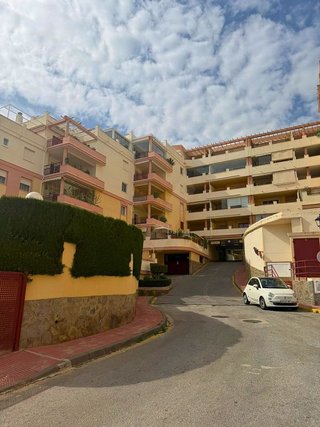 Piso en venta en Torrequebrada en Benalmádena